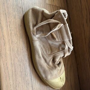 Never worn rare tan suede Bensimon high tops